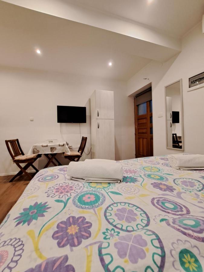 Meressa Nina&Leo Studio Apartments Novigrad  Luaran gambar