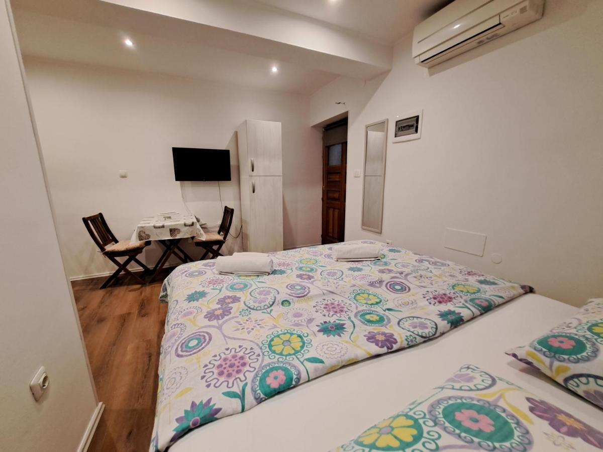 Meressa Nina&Leo Studio Apartments Novigrad  Luaran gambar