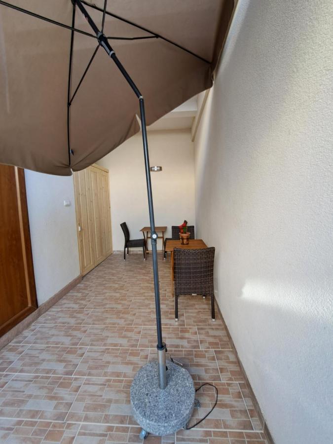 Meressa Nina&Leo Studio Apartments Novigrad  Luaran gambar