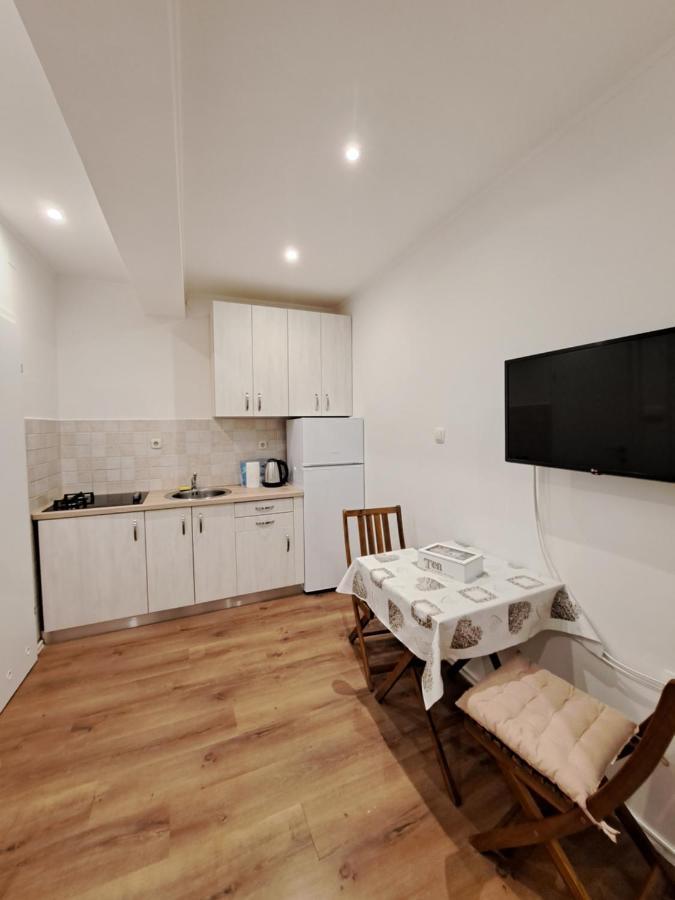 Meressa Nina&Leo Studio Apartments Novigrad  Luaran gambar